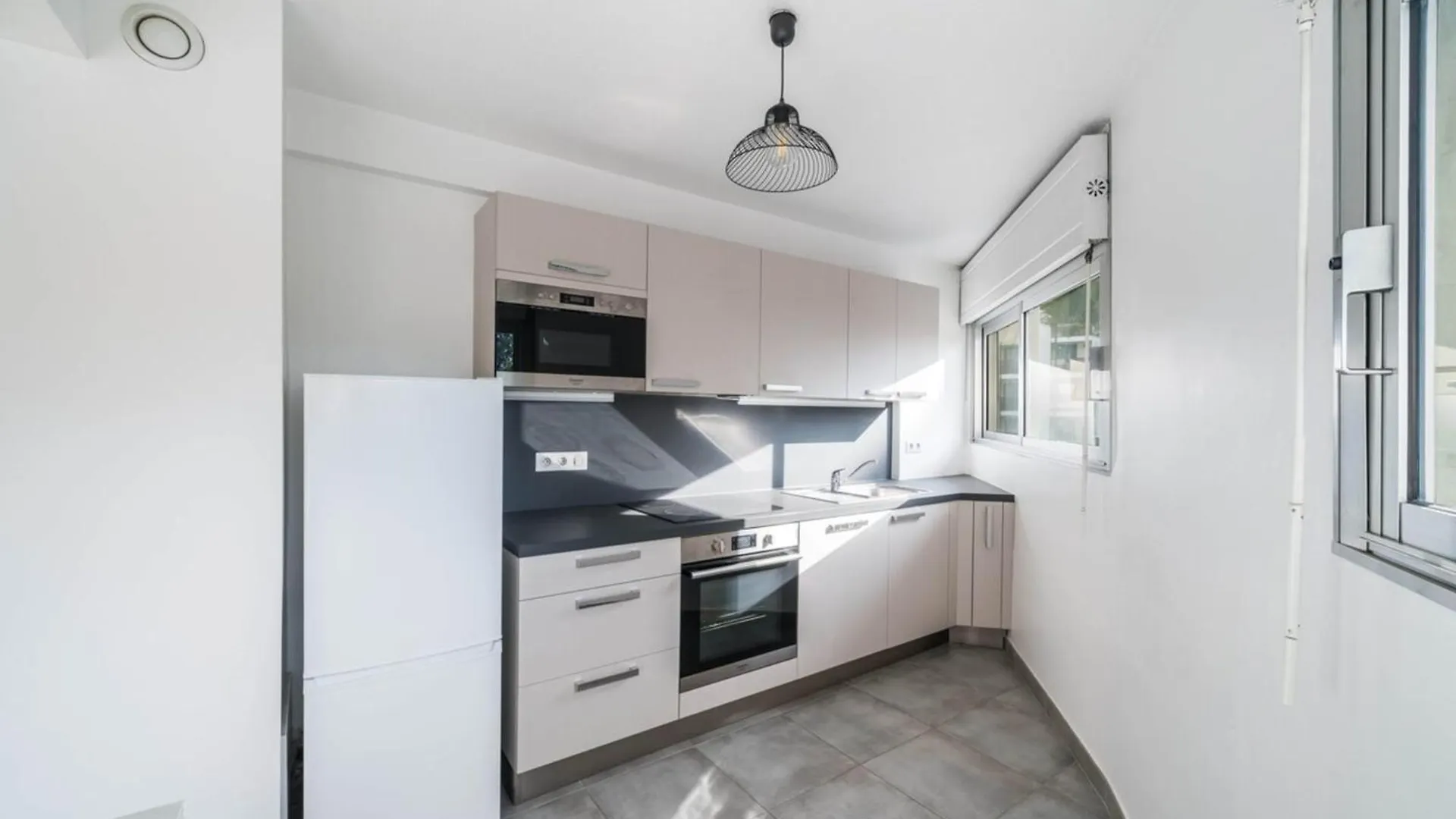 Nice One Bedroom In The Heart Of Cannes