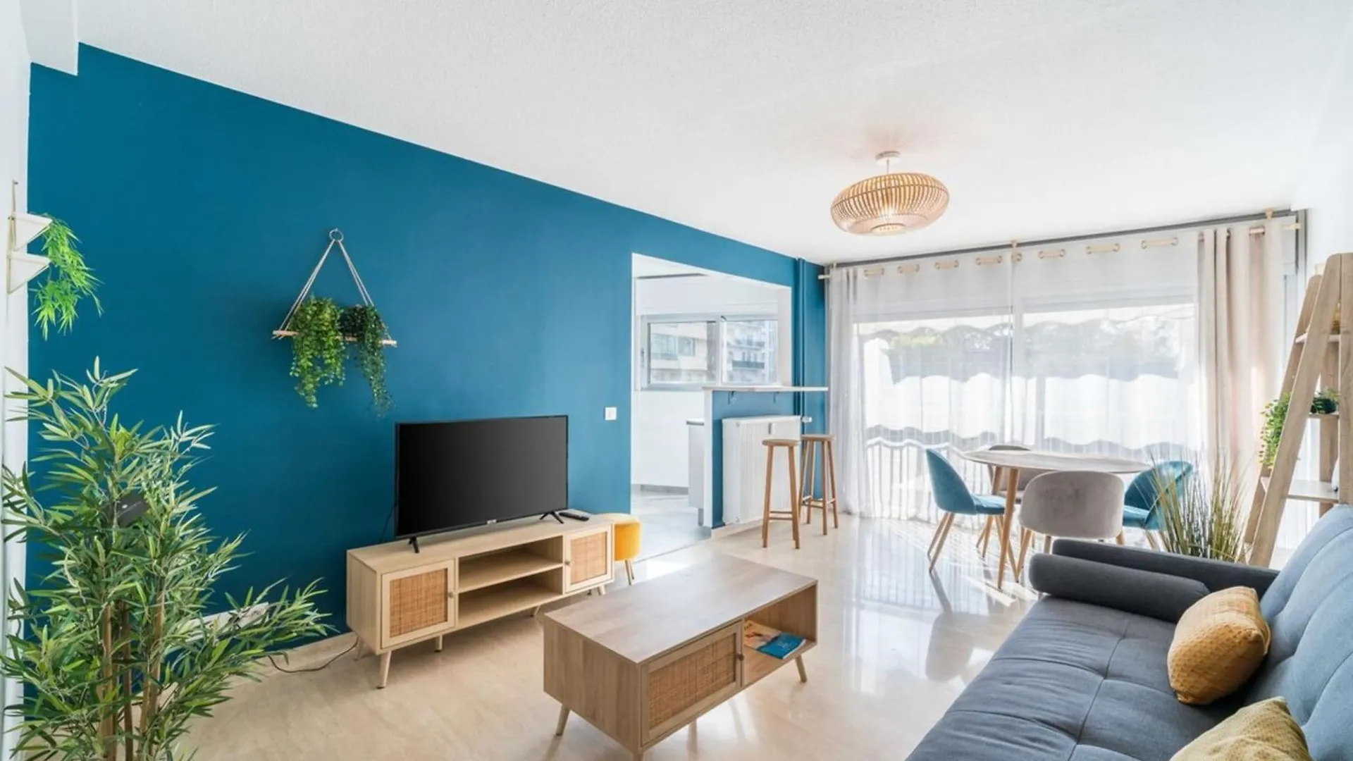 Nice One Bedroom In The Heart Of Cannes